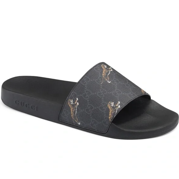 GUCCI - GG Supreme Slide Tiger Black Gold 